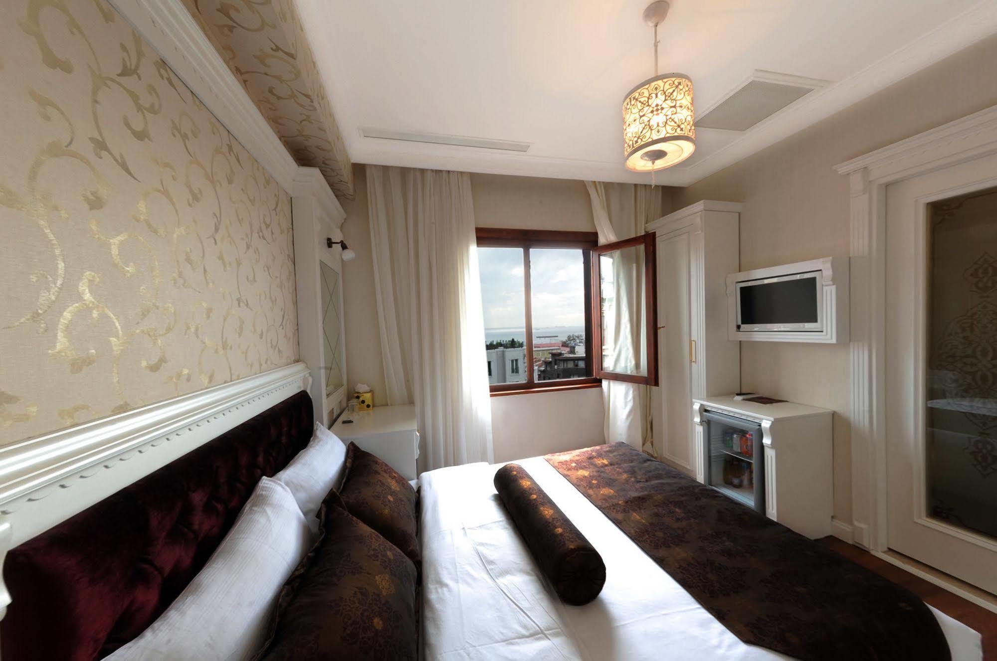 Hotel Coliseum Isztambul Kültér fotó