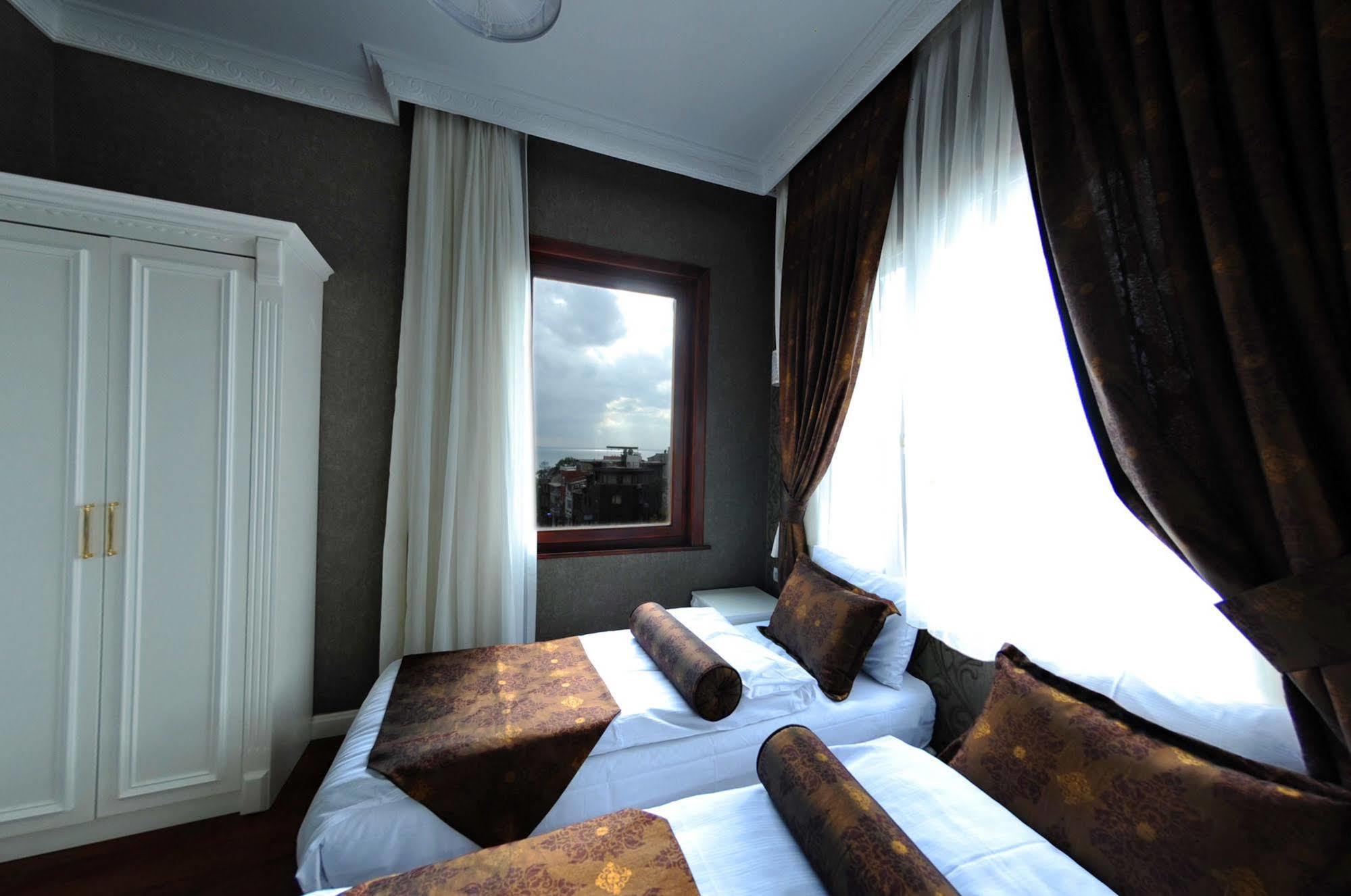 Hotel Coliseum Isztambul Kültér fotó